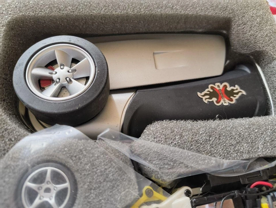 Xmods Custom Rc Starter Kit Ford Mustang 1/28 Scale Radio Control Car Hobby - Image 4 of 4