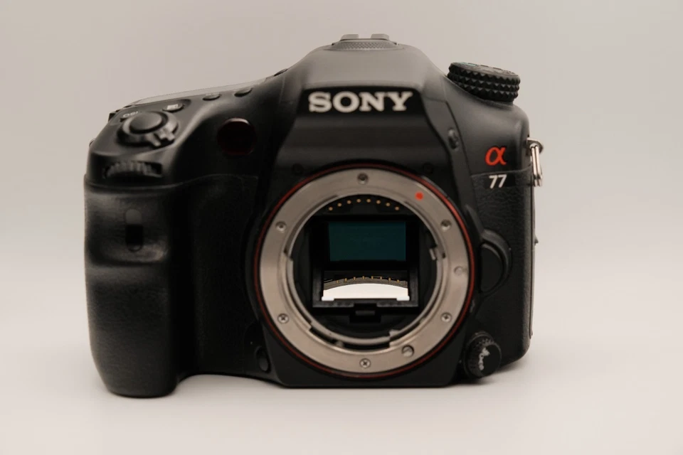 Sony Alpha A77 SLT-A77V 24.3MP Digital Camera Body Only - Please Read - Image 2 of 4
