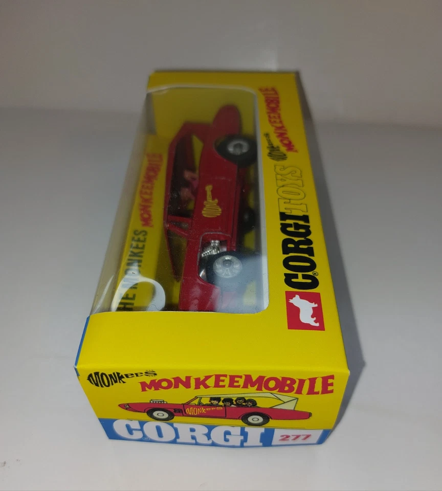 CORGI #277 MONKEEMOBILE 1967 ALL 4 ORIGINAL FIGURES - Image 4 of 4