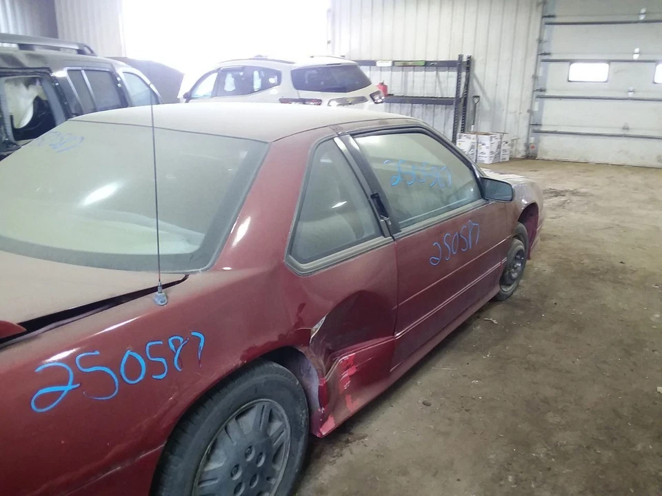 Windshield Glass Supreme 2 Door Fits 88-97 CUTLASS 2076021 - Image 4 of 4