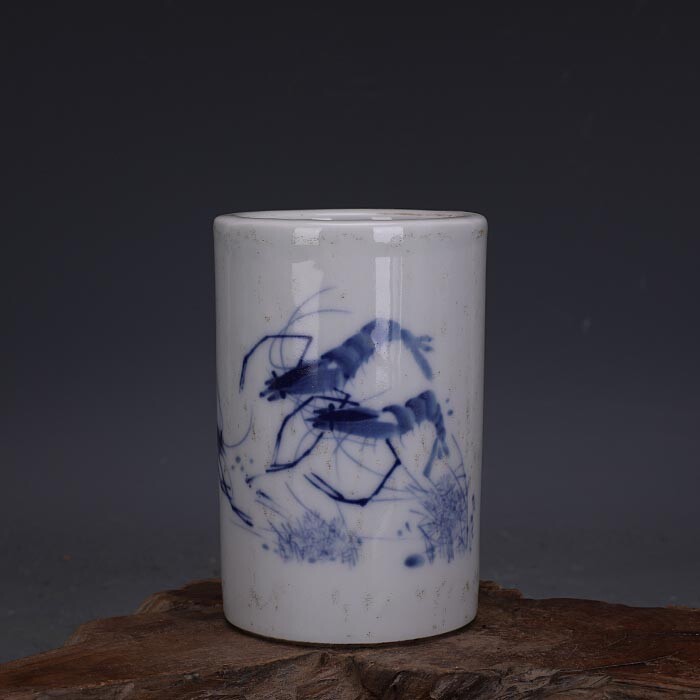 Chinese Blue and White Porcelain Hand Painted Shrimp Design Brush