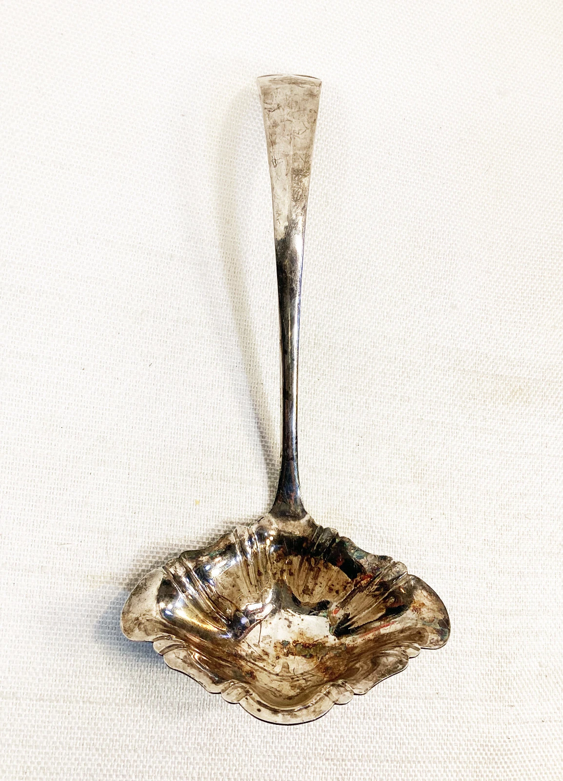 Sheffield England large JL Silver Plated Shell Punch Soup Ladle