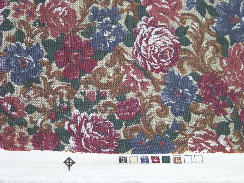 Peter Pan Fabrics., 16431 - Floral Print - 1 Yd. + 26" x 60" W