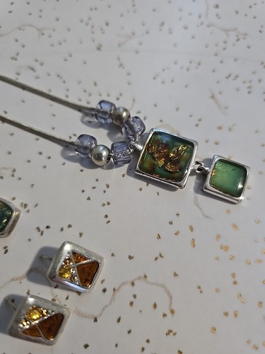 Silver And Stained Glass Matching Necklace And Earrings - Picture 8 of 9