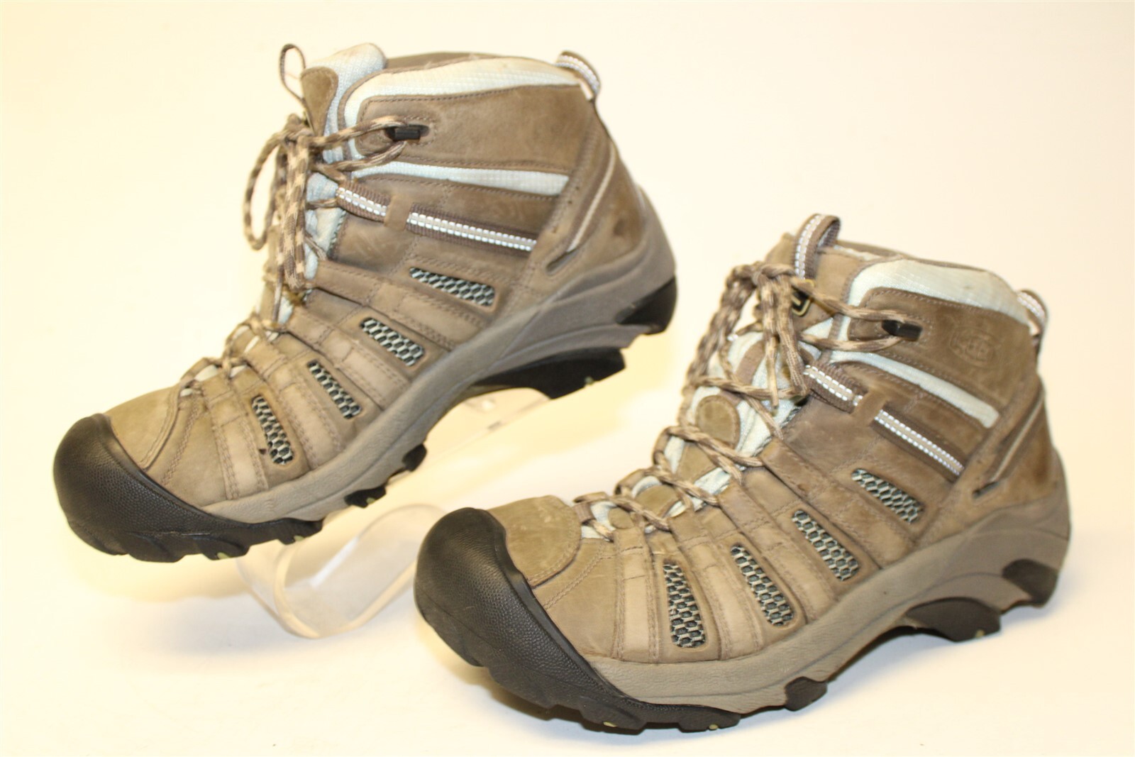 Stivali da trekking KEEN Voyageur da donna 10 5 41 in pelle con lacci medi 5257 DZSS