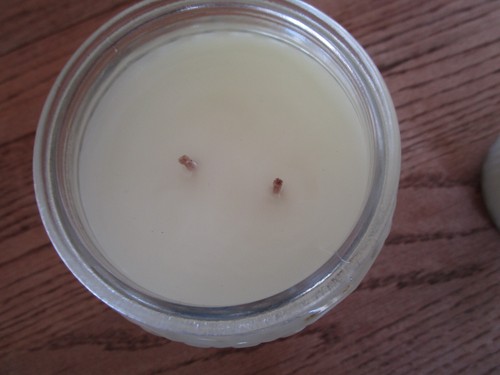 Gold Canyon 26 oz Heritage Candle “RARE “ COCONUT H20 - Picture 6 of 6