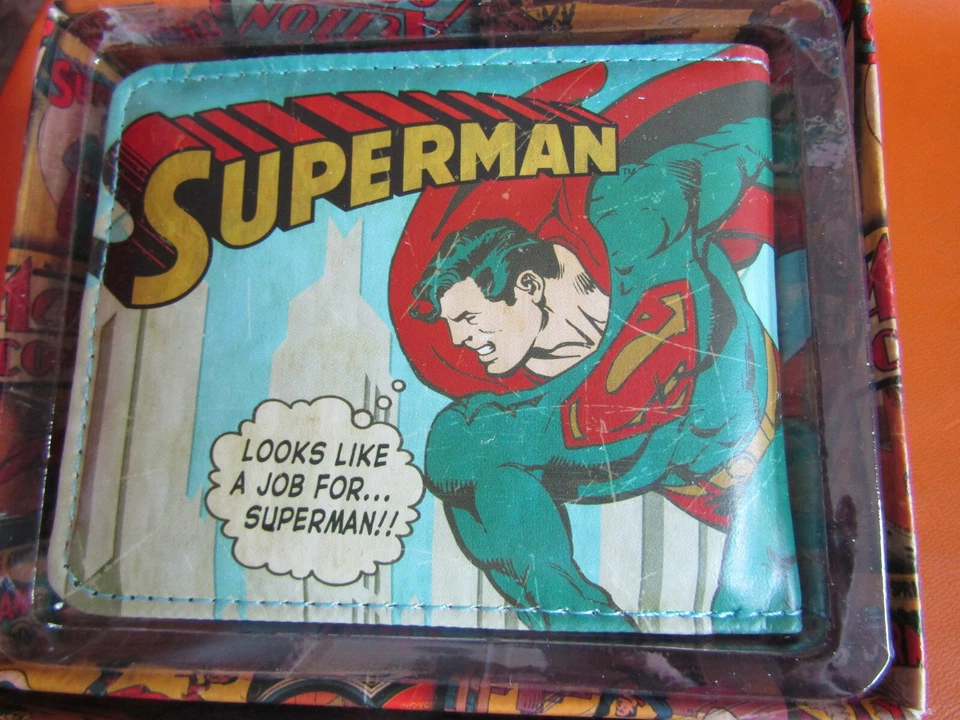 BBDESIGNS VINTAGE SUPERMAN BI-FOLD WALLET BNWT - Image 3 of 3