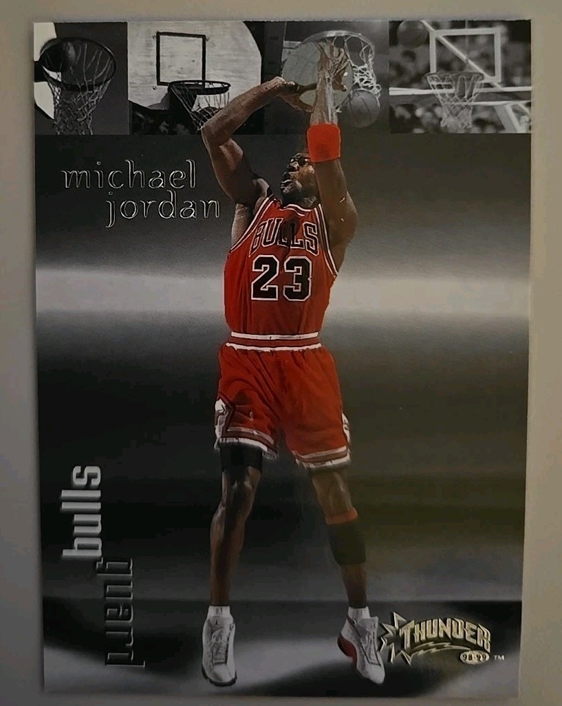 1998-99 Skybox Thunder - Michael Jordan #106