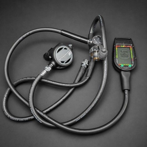 Atomic Aquatics Titanium B1 Regulator + Oceanic Datamax Pro Plus Smart Glo