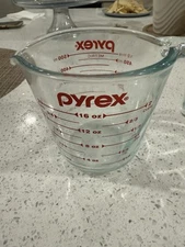 Pyrex 2 Cup/ 16 oz  Glass Measuring Cup J Handle Red Letters