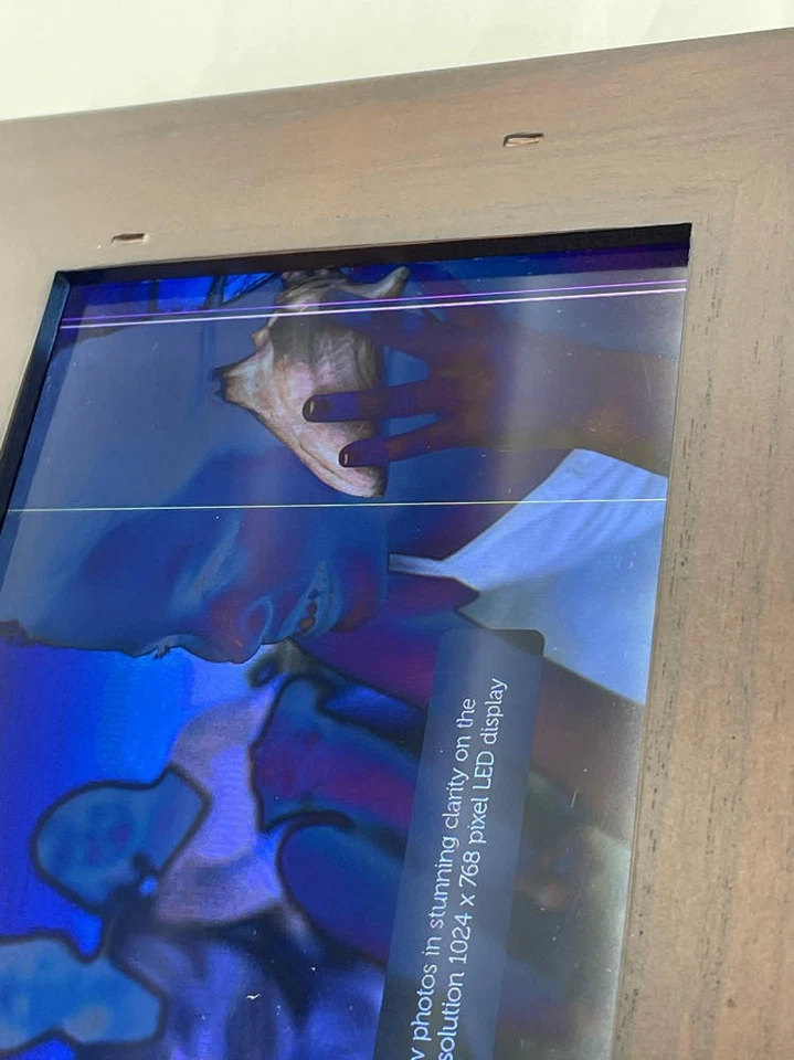 Polaroid - 8in Digital Photo Frame - Distressed Wood Frame- (Read)-Working - Image 2 of 4