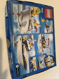 Sealed LEGO CITY: Fishing Boat (4642) Shelf Wear Eh8
