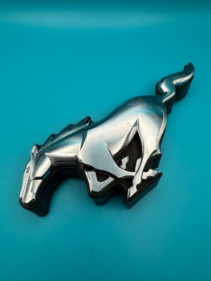 OEM 2013 2014 Ford Mustang Front Emblem Badge Logo Chrome AR3J-8200-A