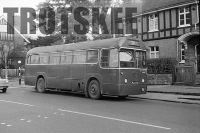 35 mm Negativ London Country AEC Regal IV Metro Cammell RF286 MLL823 um 1971