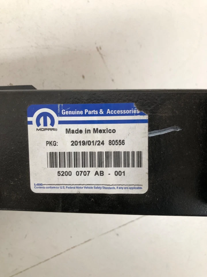 MUELLE DE HOJA TRASERO MOPAR ORIGINAL PARA JEEP CHEROKEE 97-2001 52000707AB Foto 2 de 4