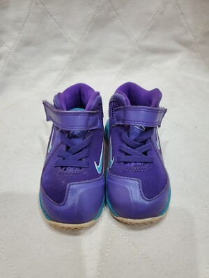 nike baby basketball shoes