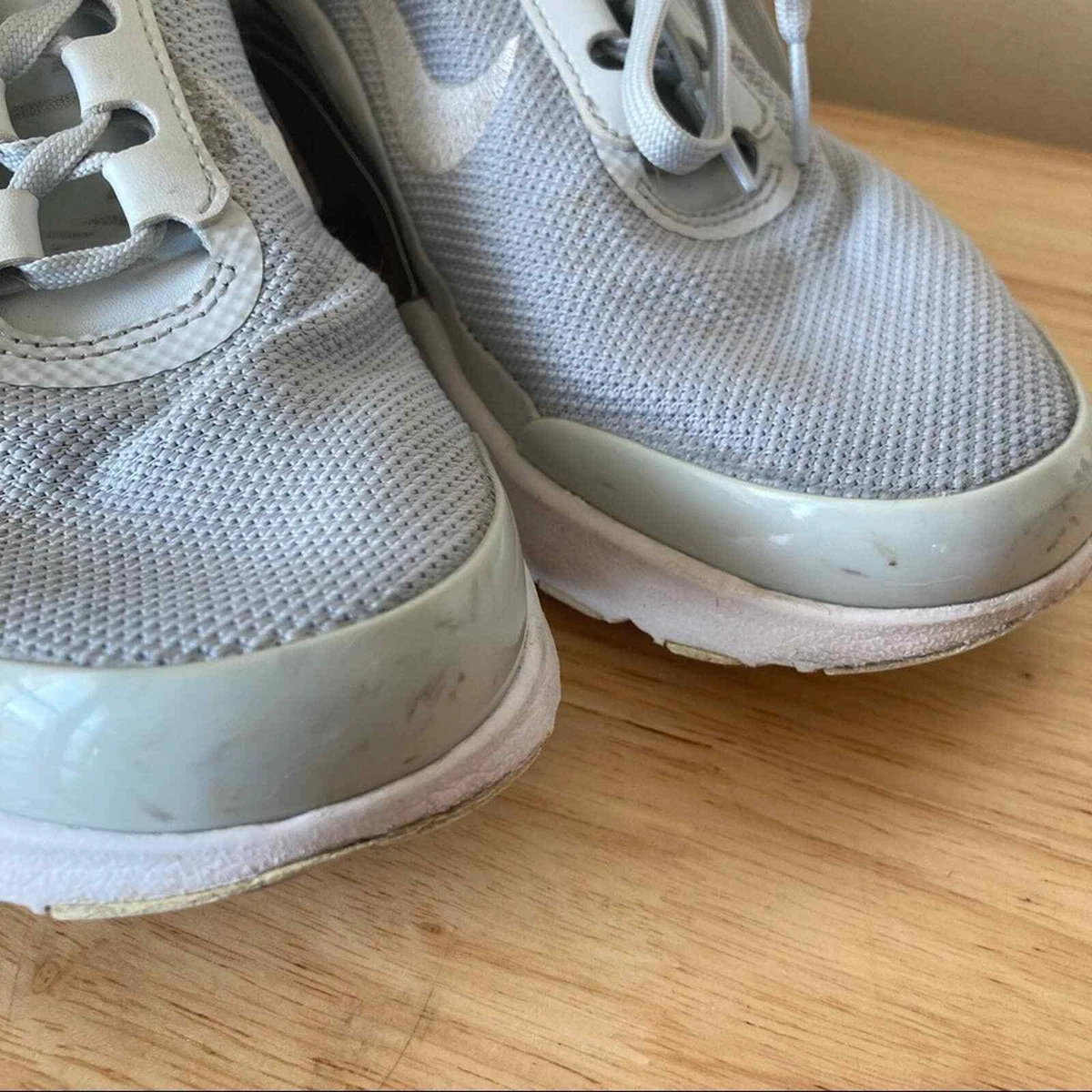 Nike Air Max Jewell Premium Women s 8.5 Shoes 904576 001 Silver White