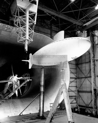 ALBACORE SUBMARINE IN LANGLEY FULL SCALE TUNNEL 1950 TEST 8X10 PHOTO