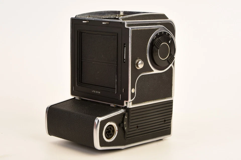 Hasselblad 500 EL/M Electronic Medium Format Camera Body AS-IS Parts Repair V29 - Image 4 of 4