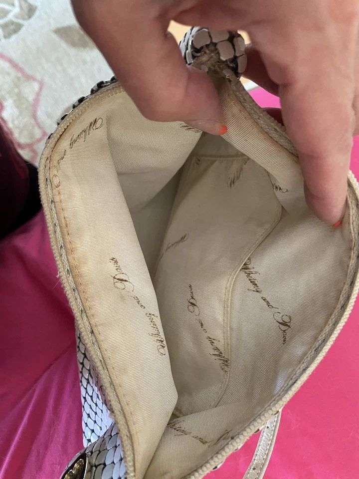 Bolso sin asas bandolera Whiting & Davis vintage marfil blanco malla de metal cadena correo Foto 3 de 3