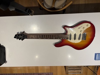 Washburn RT-3 Maverick Series Electric Guitar Sunburst Solid 6-String 22 Frets