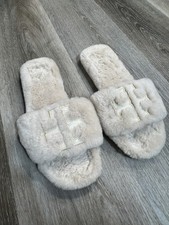 TORY BURCH SHEARLING SLIDE SANDAL SHELL IVORY /GOLD TRIM DOUBLE LOGO SZ US 8