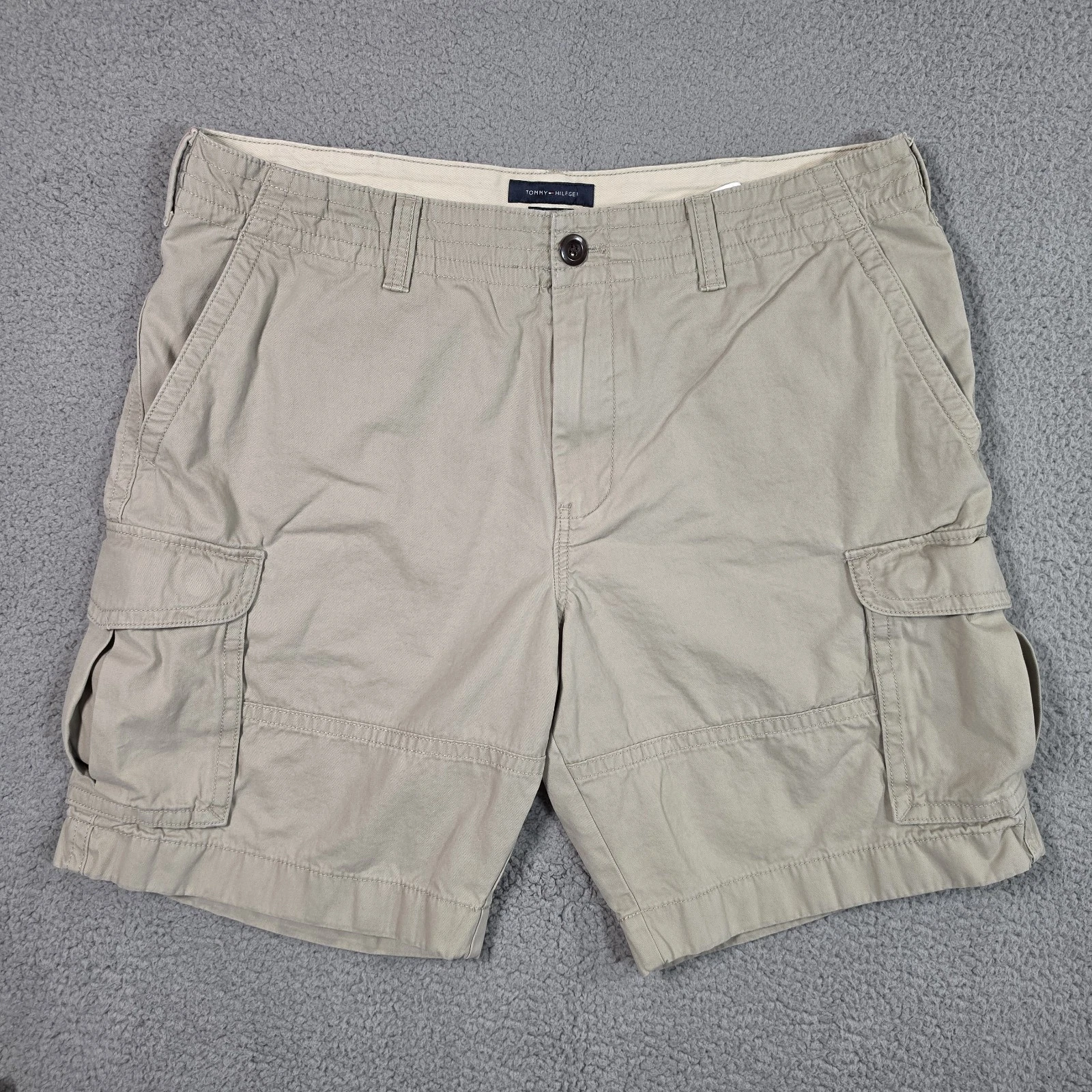 Tommy Hilfiger Cargo Shorts Mens 38 Khaki Tan 100% Cotton Preppy Resort Travel