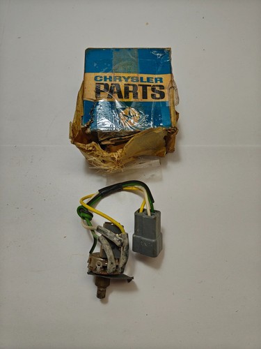 1965-1966 Chrysler Town & Country Headlight Headlamp Sentinel Switch 2587507 NOS - Picture 4 of 6