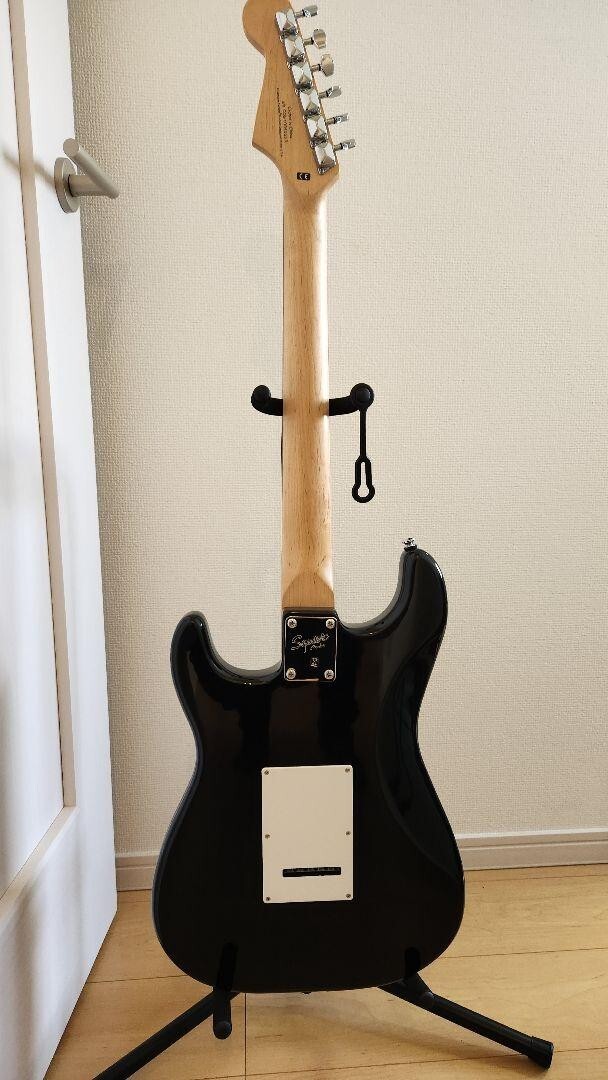 『美品』SQUIER 　BY 　FENDER 　BULLET 　STRAT Amazon | Squier by Fender Bullet Stratocaster BLK エレキ