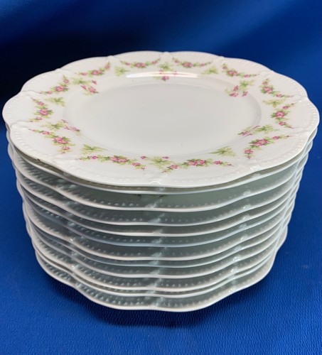 T & V LIMOGES FRANCE PINK ROSE GARLANDS SET OF 12, 8.75"DIA LUNCHEON PLATES - Picture 5 of 6
