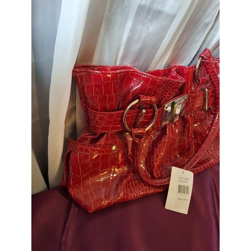 RED SHOULDER BAG, SNAP CLOSURE - Picture 4 of 7