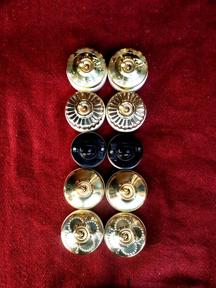 老式黄铜陶瓷和面包 1 路电动开关纽扣 10 件套装饰 — 第 2/4 张图片