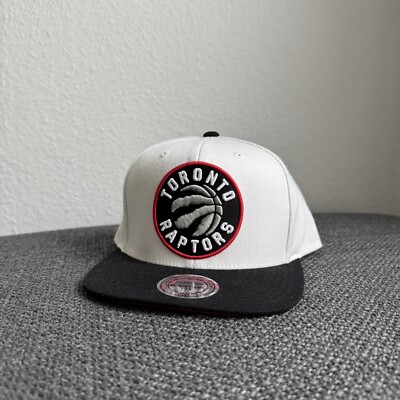 Mitchell & Ness NBA Logo Snapback Cap - Toronto Raptors