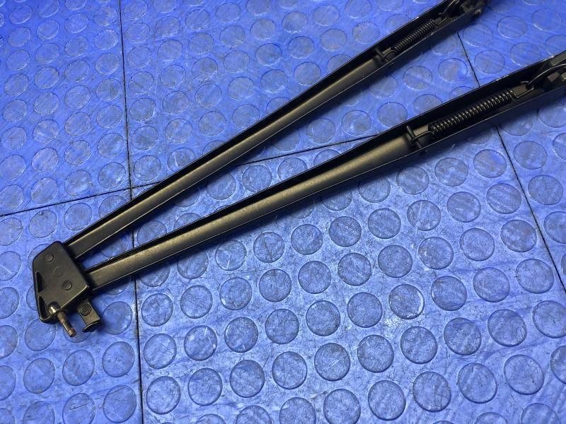 2016-2021 MCLAREN 570S OEM FRONT RIGHT LEFT WINDSHIELD WIPER ARM SET