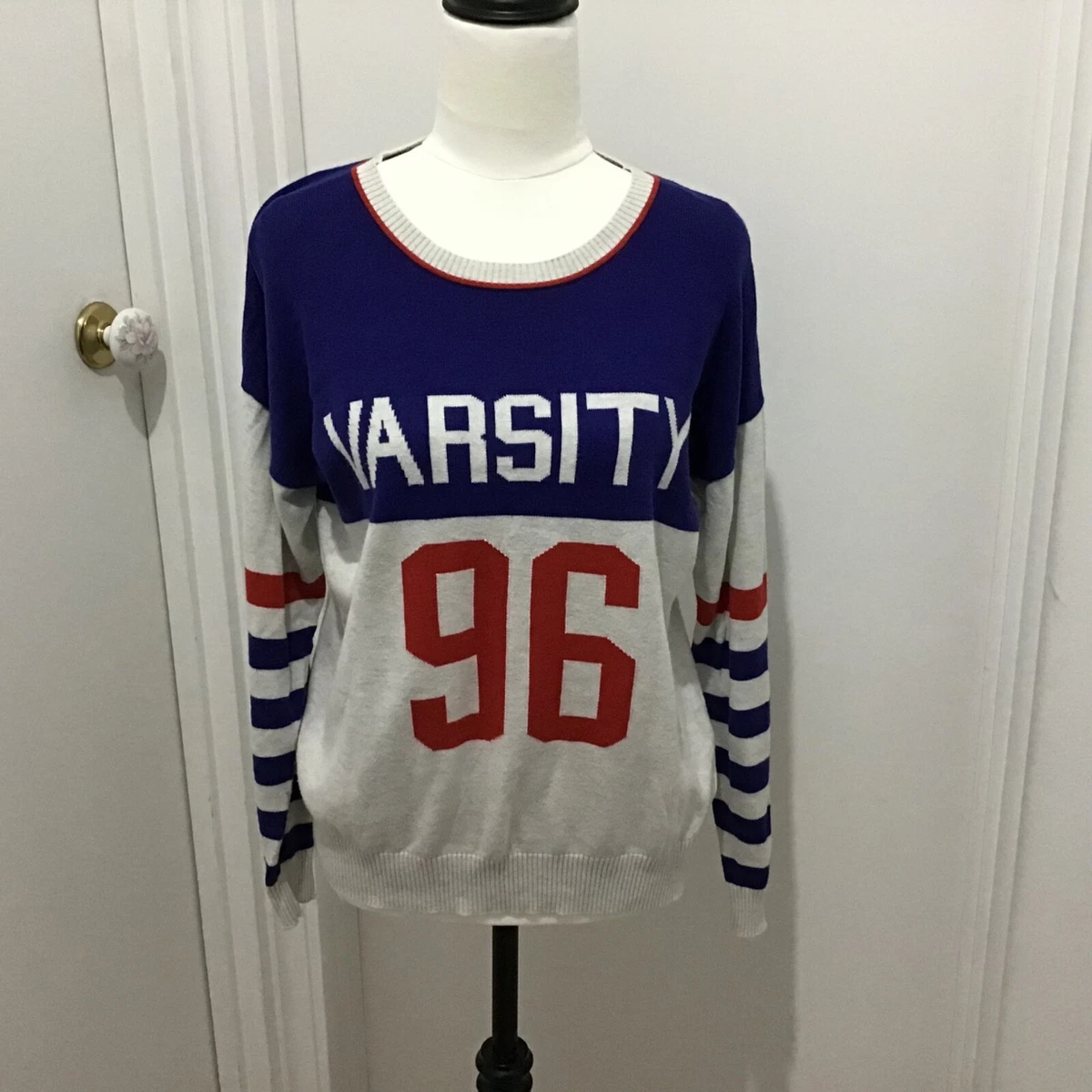 Sports clearance girl jumper