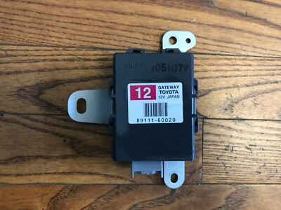 2003-2006 LEXUS GX470 OEM Network Gateway Control Module