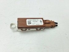 AERIAL ANTENNA AMPLIFIER MODULE JAGUAR XE X760 2017