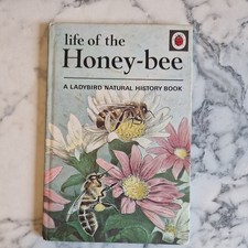 1969 Vintage Ladybird Life Of The Honey-Bee Natural History Book Series 651 