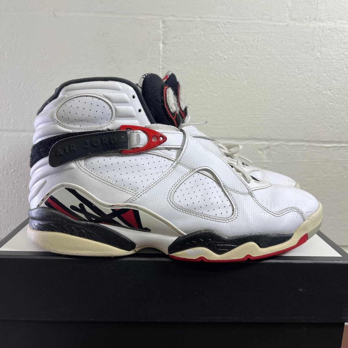 Nike Air Jordan Retro Alternate 305381-104 White Basketball