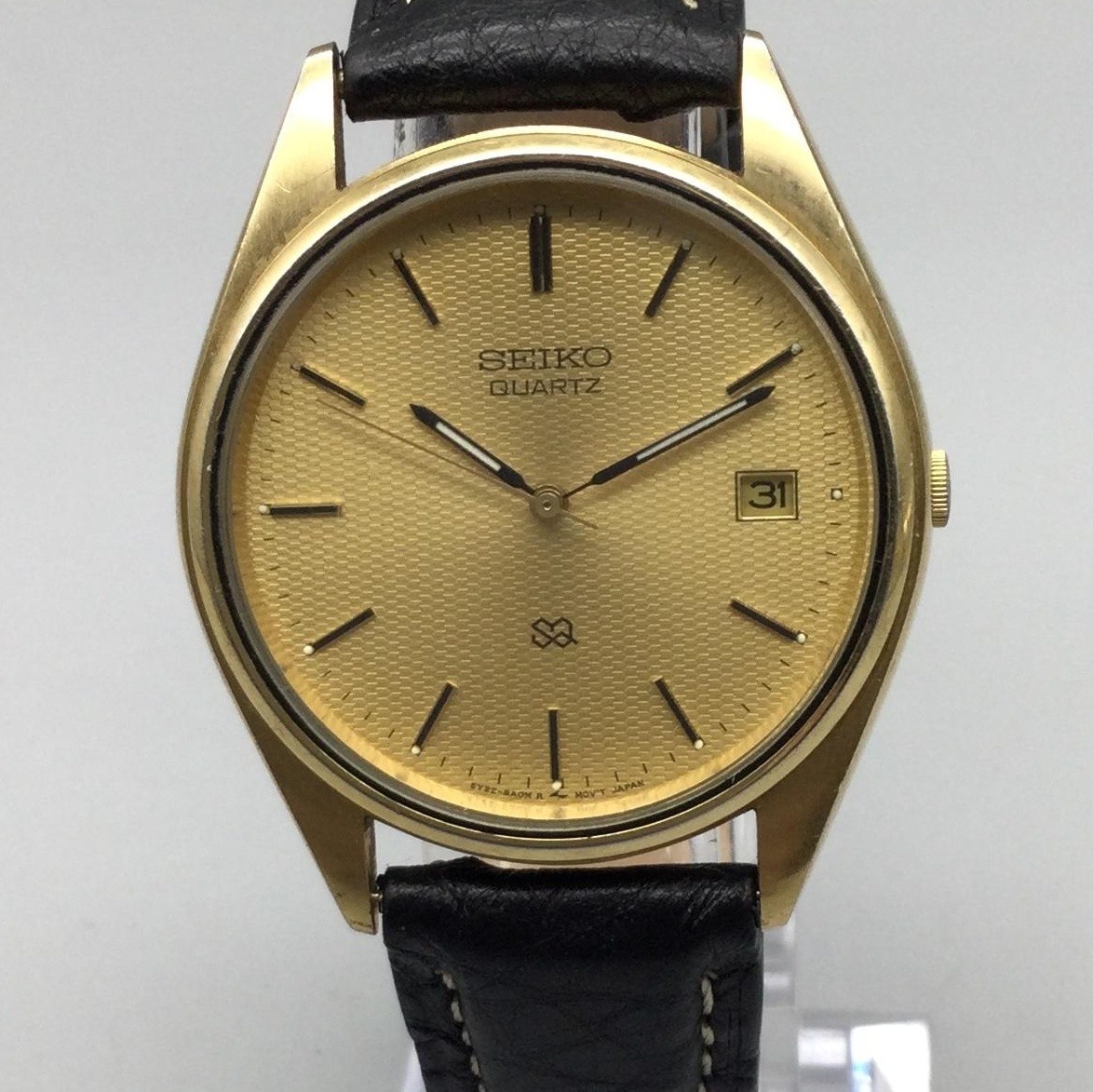 Vintage Seiko Mens Watch 34mm Gold Tone Leather Date 5Y22-8A08 New