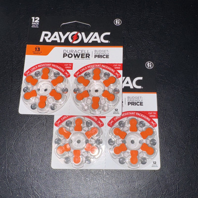 24 pk of RAYOVAC Sz13 Batteries Hearing Aid Lot Brand New