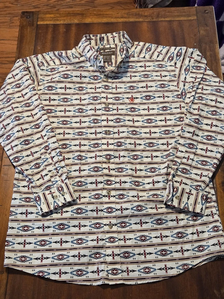 Ariat Men's Southwestern Aztec Navajo Button Down Shirt XL Fitted Stretch - Image 2 of 4