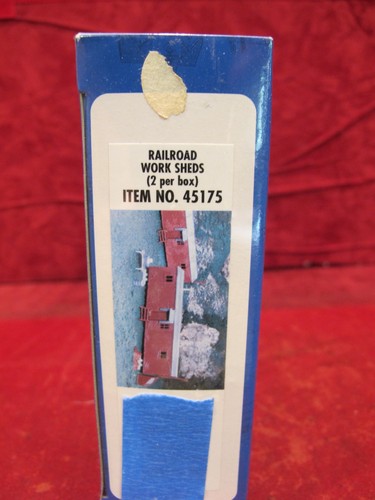 Cobertizos de trabajo ferroviario escala Ho Bachmann #45175 nuevos sellados | Condition: New