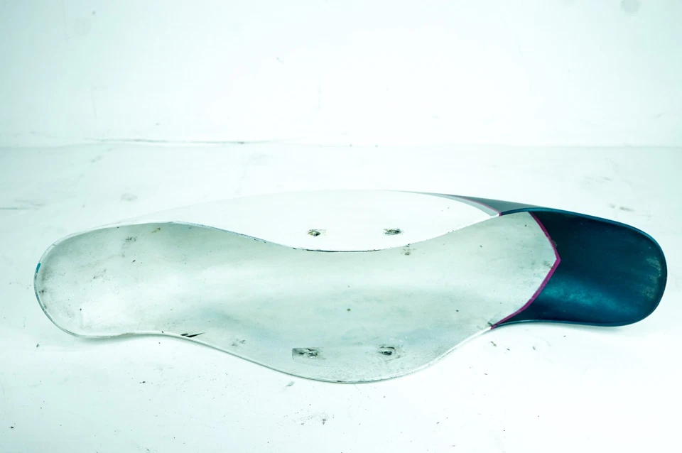 1983 Harley Sportster 1000 XLX painel frontal OEM para-lama 59031-83 1347 - Imagem 2 de 4