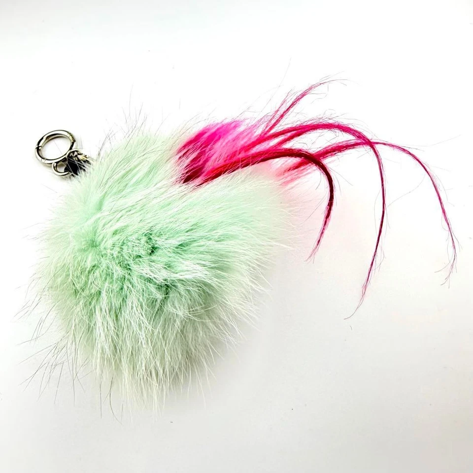 Llavero FENDI Bag Bugs Monster Charm verde x rosa H15 cm Foto 3 de 4