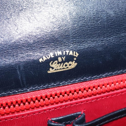 Auténtico bolso de hombro Gucci Horsebit de cuero azul marino - Imagen 13 de 22