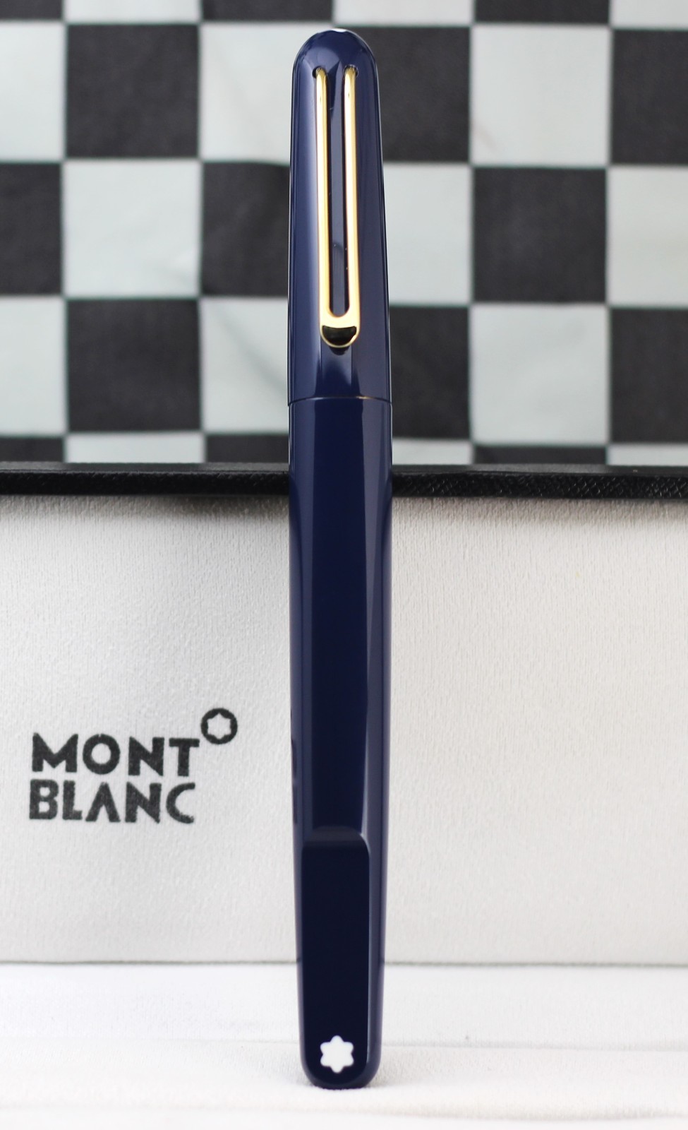 Montblanc Meisterstuck Star Walker Ballpoint Pen Black Ink & Blue+Gold Body.