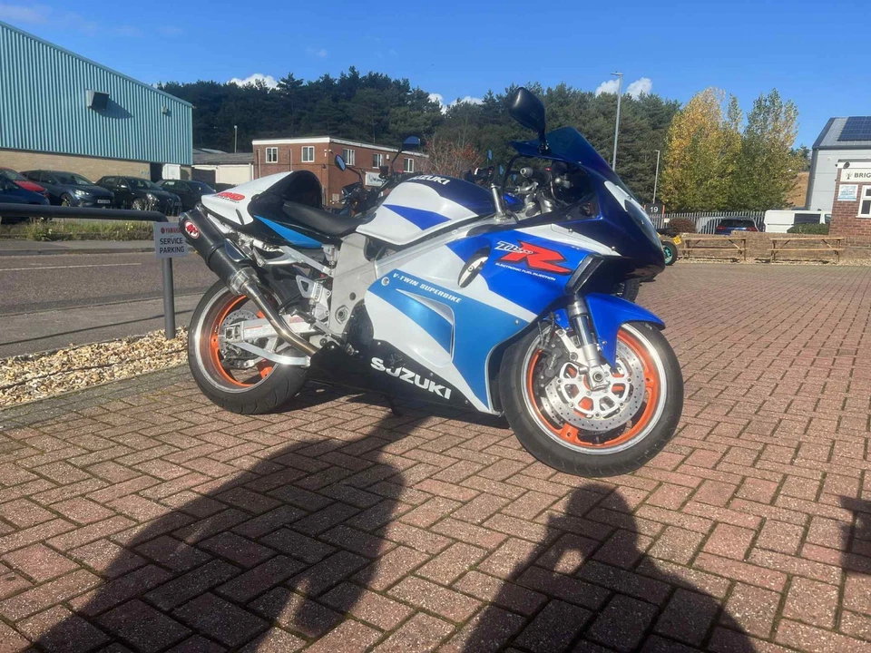 Suzuki TL1000R - Image 4 of 4