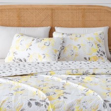 3 Piece Floral Quilt Set - Helene Collection