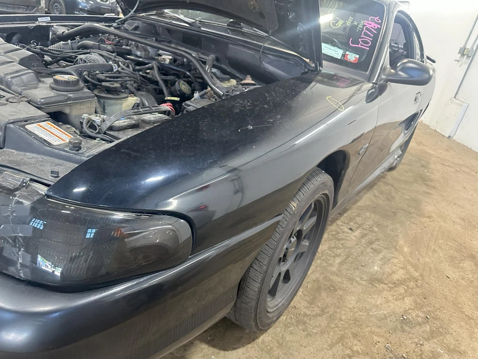 Used Front Left Fender fits: 1996 Ford Mustang Front Left Grade A Foto 4 de 4